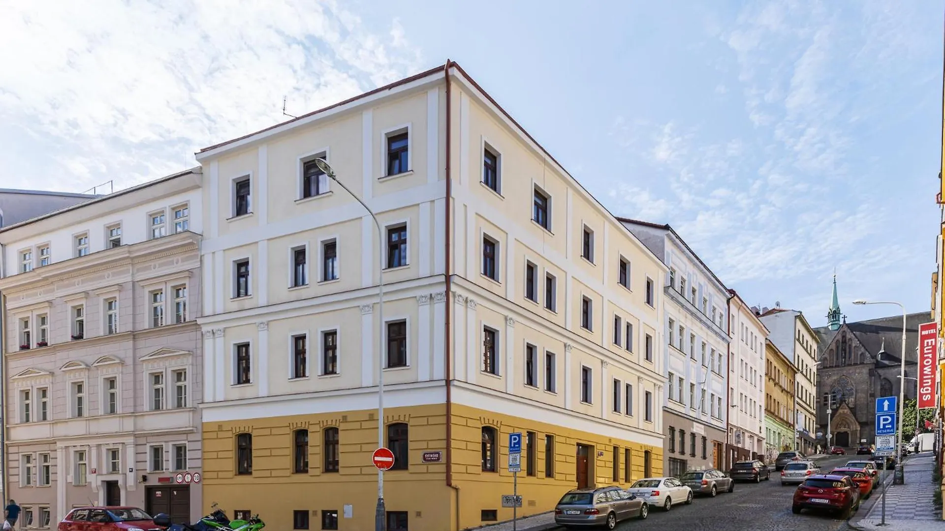 Apartment Stay2Gether - Green Oasis - Main Train Station Prague